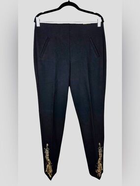 Chico’s FABULOUSLY SLIMMING®
PONTE SLIM ANKLE
Classic Rise NWT💕
